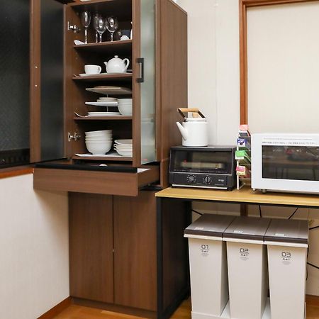 福井市1日1組様限定の貸し切り民泊です間取り2Ldk無料駐車場1台分のみ有り全館完全禁煙です屋外喫煙所無し冬季12月1日から2月28日は駐車場使用不可能ですアパートメント エクステリア 写真